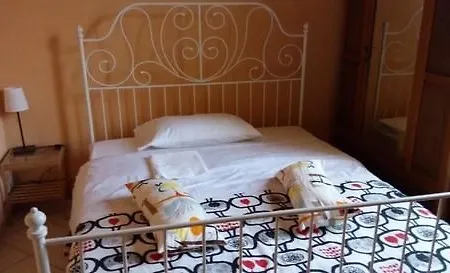 Bed & Breakfast Stazione Centrale 3*
