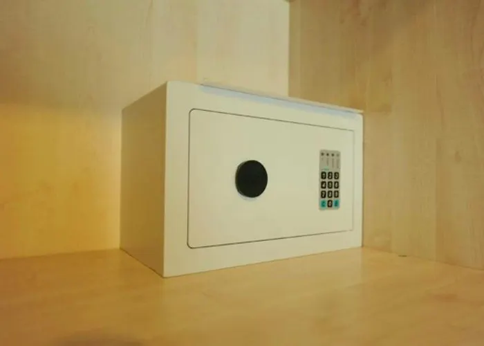 Stazione Centrale 3*