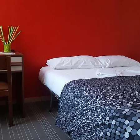 Stazione Centrale 3*